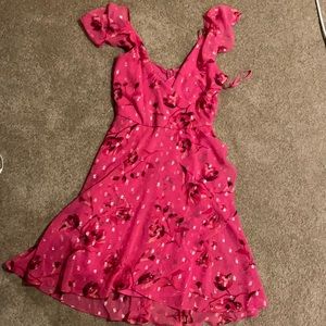 White House Black Market 00 cold shoulder dress